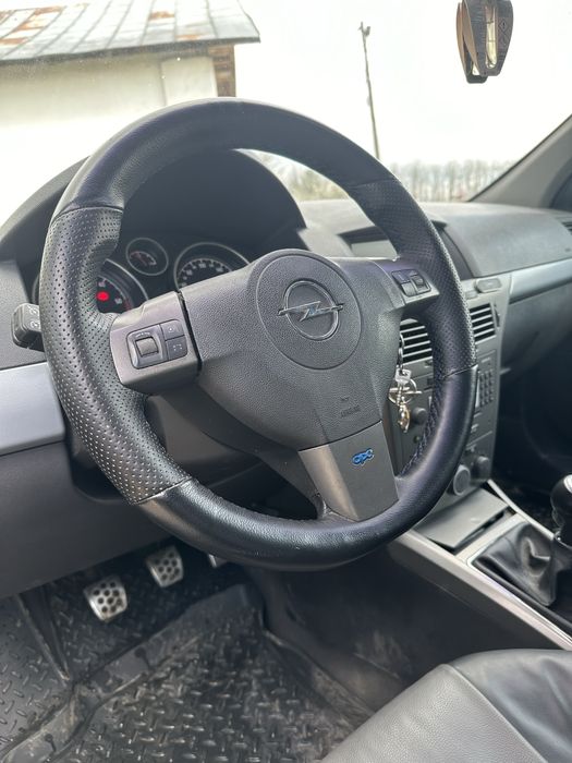 Opel astra h 1.7 OPC