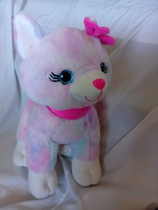 Pisică de pluș mare