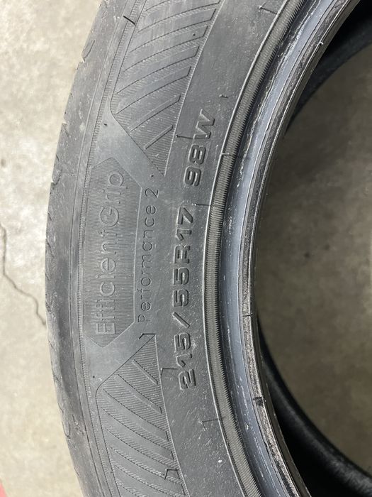 GoodYear 215/55/R17 98W