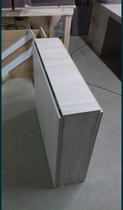 Стол- книжка НОВЫЕ!!!