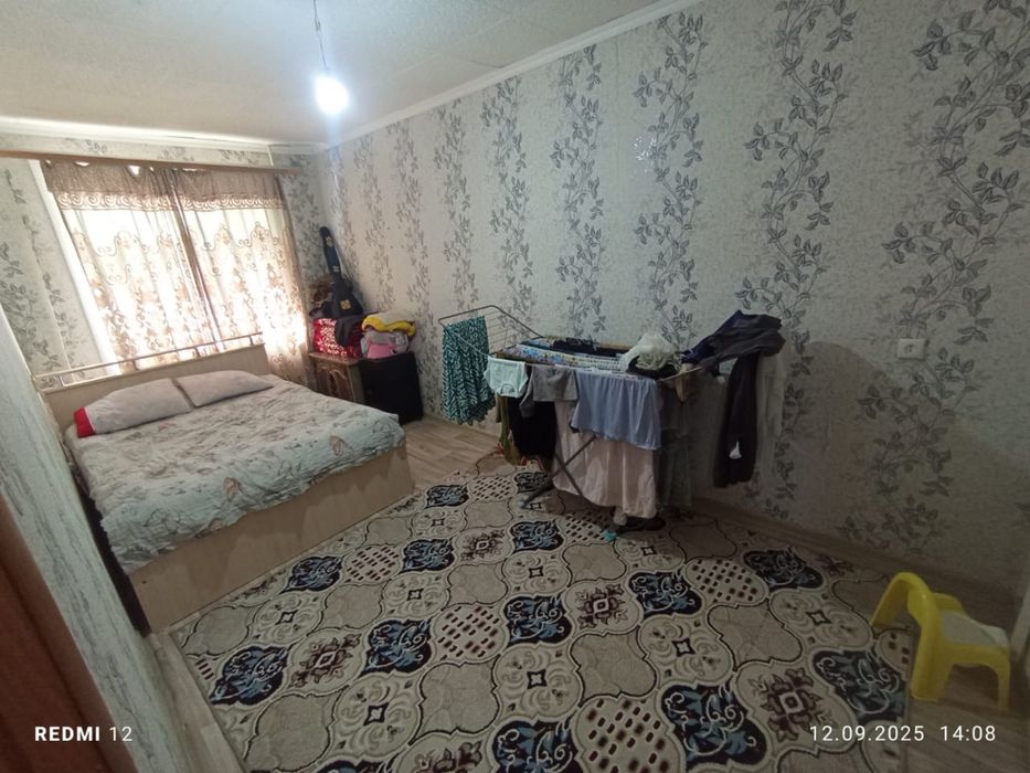 Срочно продам 2х комнатную  квартиру