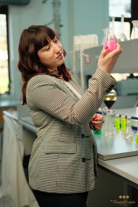 Meditații ONLINE la Chimie și Limba Română