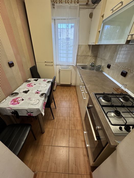 Inchiriez Apartament 2 camere Zona Zimbru