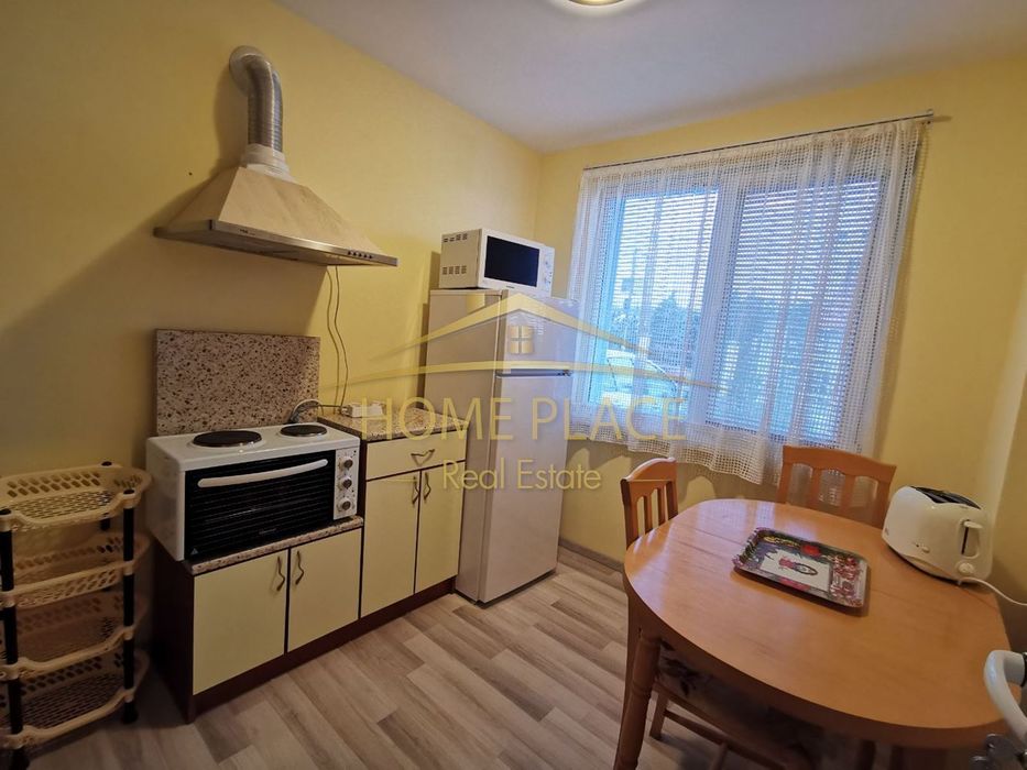 Дава се под наем Етаж от къща в Варна, м-т Траката - 50 кв.м за 331.5 € - Снимка #2
