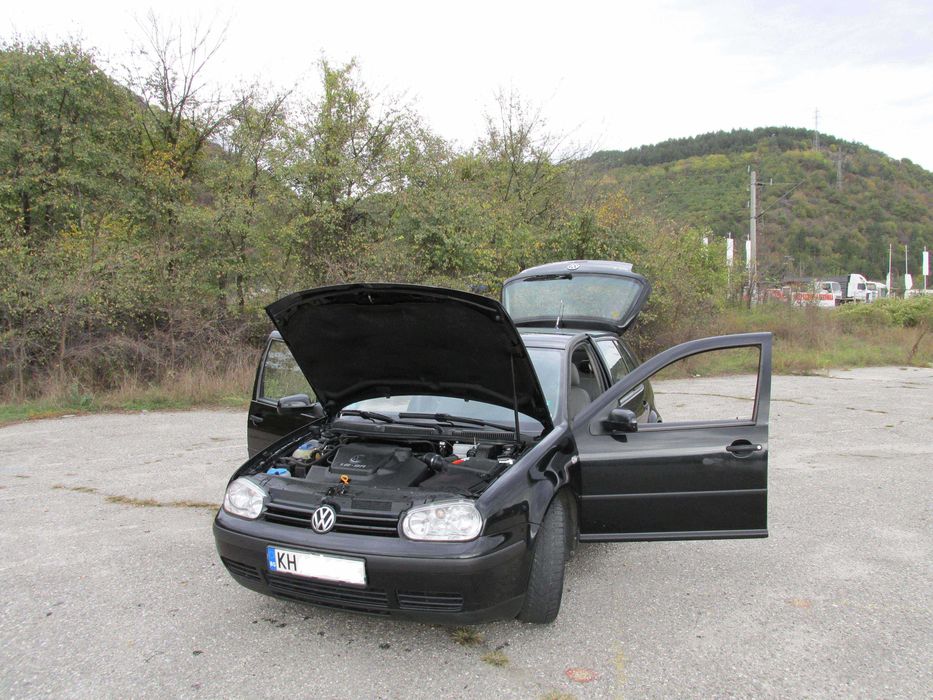 Golf 4 1.6 SR на части