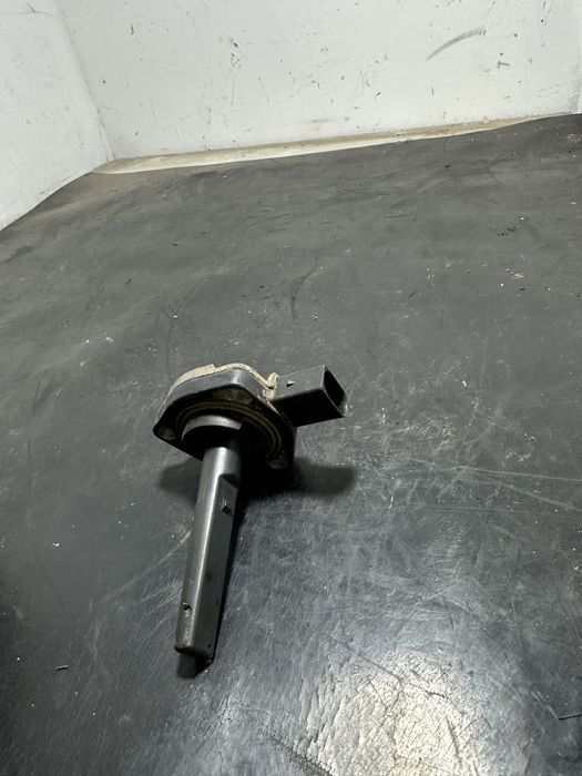 Senzor nivel baie ulei BMW Seria 5 E60 E61 520d 525d 530d 535d