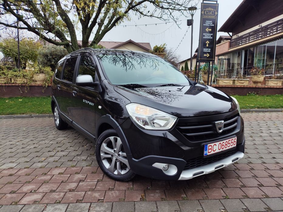 Dacia Lodgy Stepway 1.2 Benzină