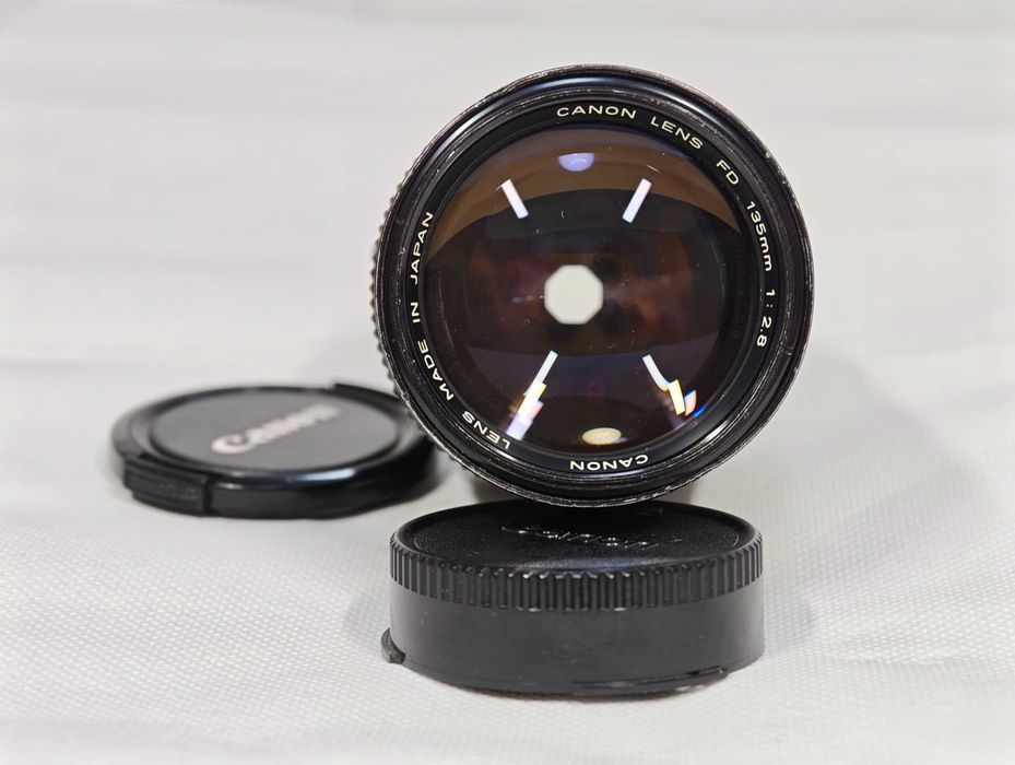 Obiectiv Canon FD 135mm f/2.8 "U.S. NAVY" (USS Midway) #133742 *RARITATE*