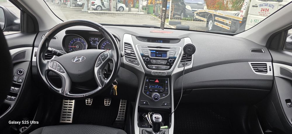 HYUNDAI Elantra 2014 — imagine 5