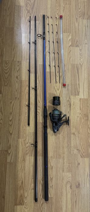 Lanseta feeder Daiwa 3.90m putere 180g / mulineta okuma + tambur rezerva echipate cu fir / 3 varfuri de rezervă