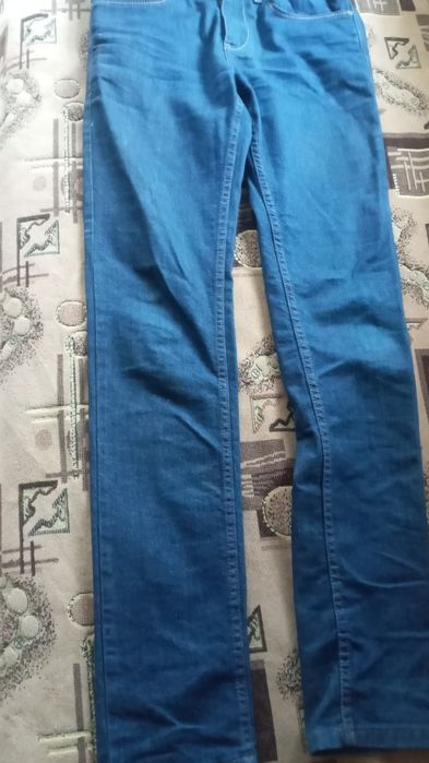 Апсолютно новые мужские джинсы  5000