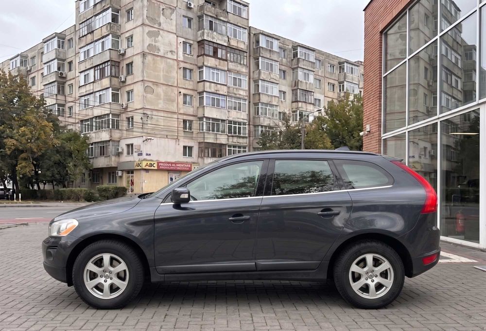 Volvo XC60  2.4 D5 AWD