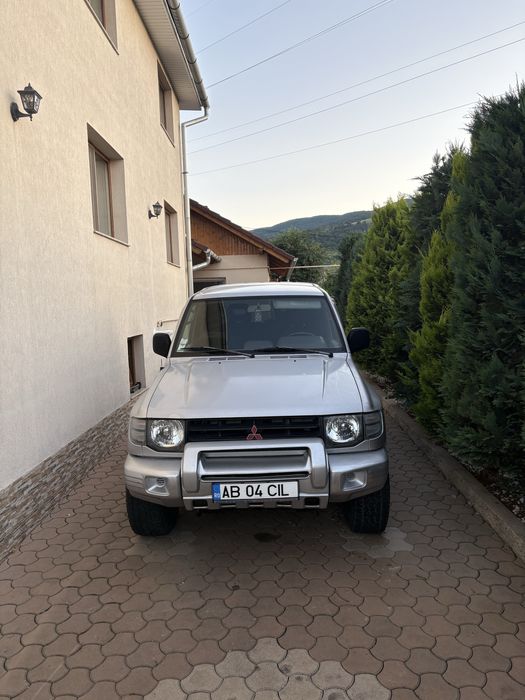 Vand Mitsubishi Pajero Mk2
