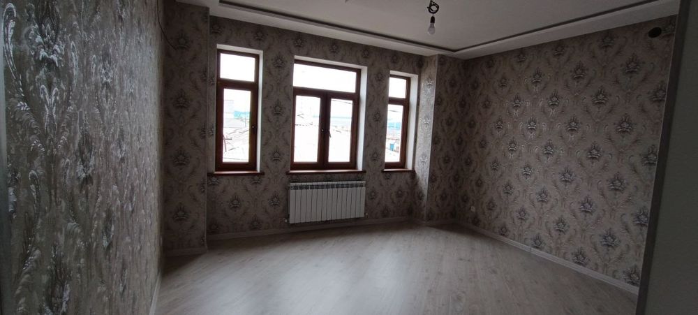 Евро дом.  двух этажный.5 комнат 2 СОТКИ ремонт под ключ. Кирпич.Новый