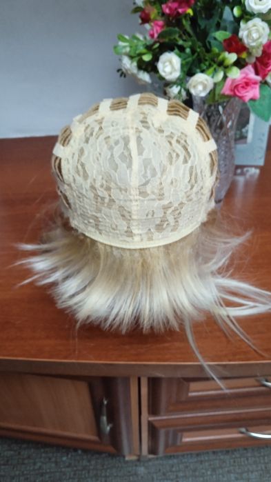 Парик женский блонд