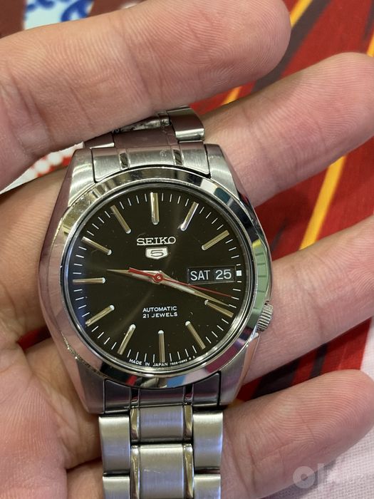 Seiko 5 arabic dial механические