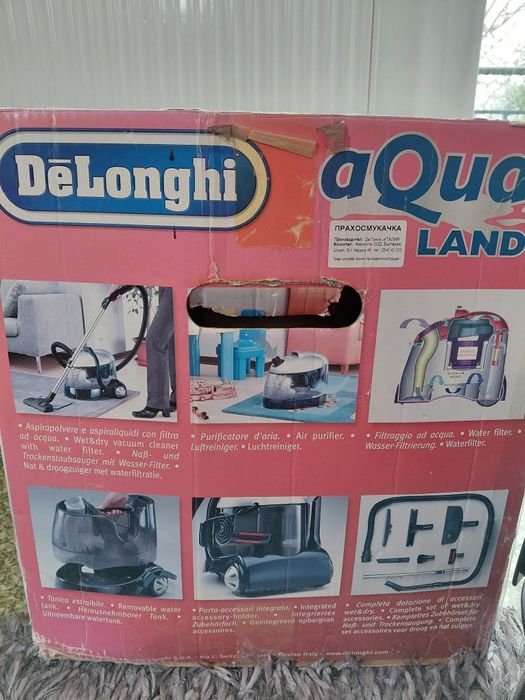 Продавам прахосмукачка Delonghi Aqua Land