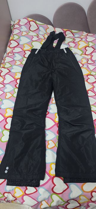 Geaca si pantaloni iarna /schi impermeabil