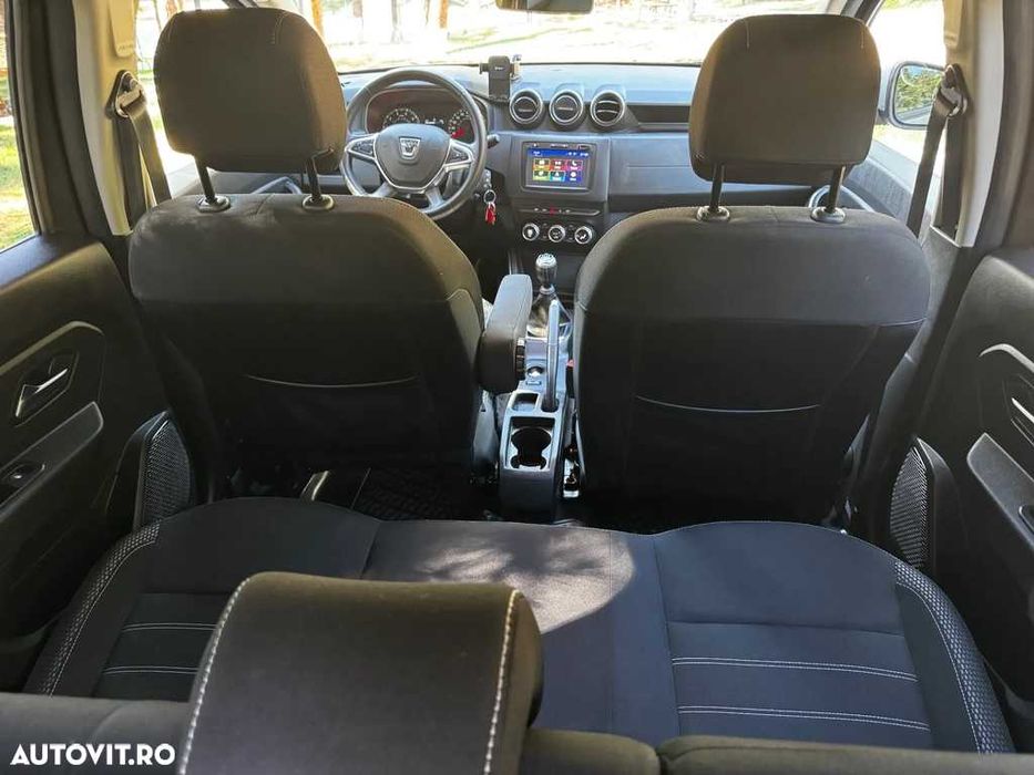 Duster Prestige 1.5 dCi 2019-Distribuție schimbată-Facturi Service-Anvelope noi