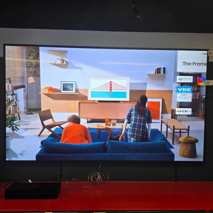Smart TV SAMSUNG The Frame 75LS03A 189cm 4K 120Hz QLED Art Mode One Connect Slim Fit Tizen WiFi Bluetooth Clasa G Garantie Reselecto