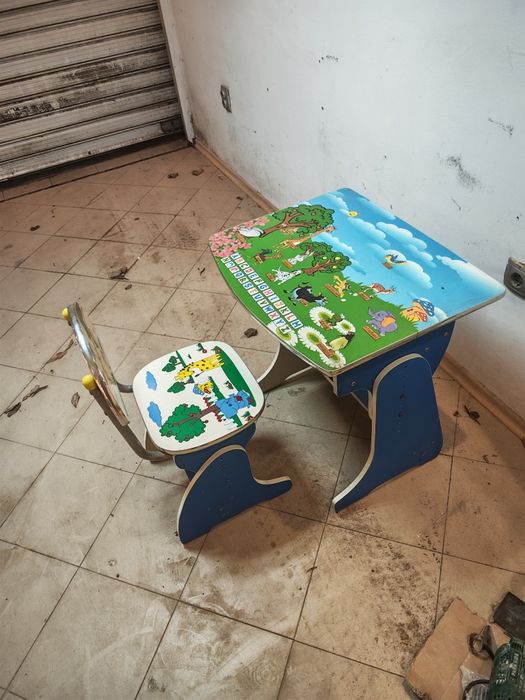 Детско бюро 4-9 години, регулируемо