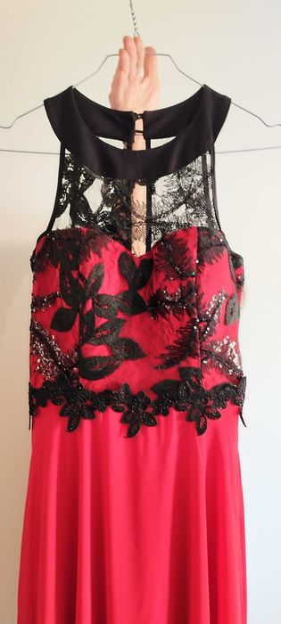 Офицялна дълга рокля