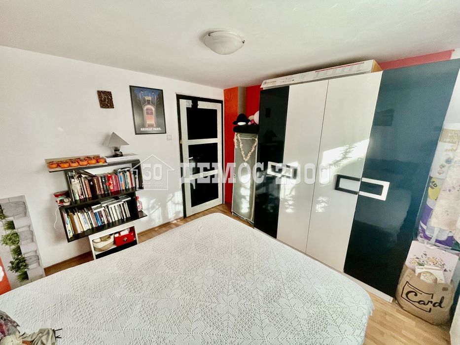 Дава се под наем Двустаен апартамент в Варна, Левски - 30 кв.м за 248.88 € - Снимка #3