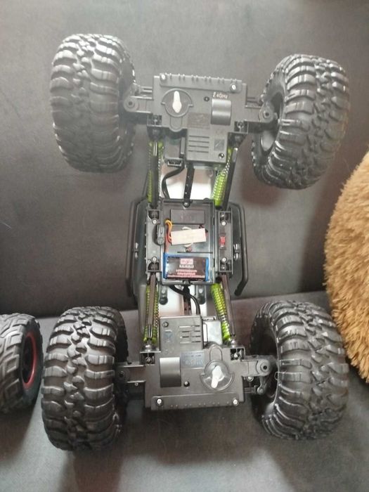 Радиоуправляем джип Maisto Tech - Rock Crawler Pro