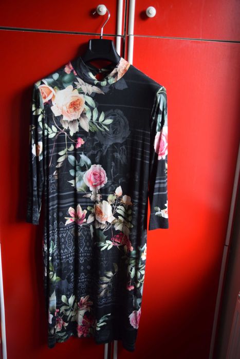 Хубава рокля на Daphne