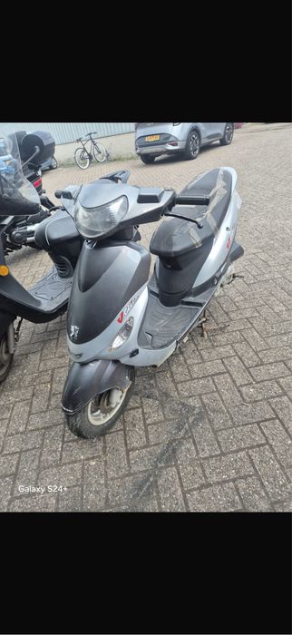 Reparatii scutere 4 timpi