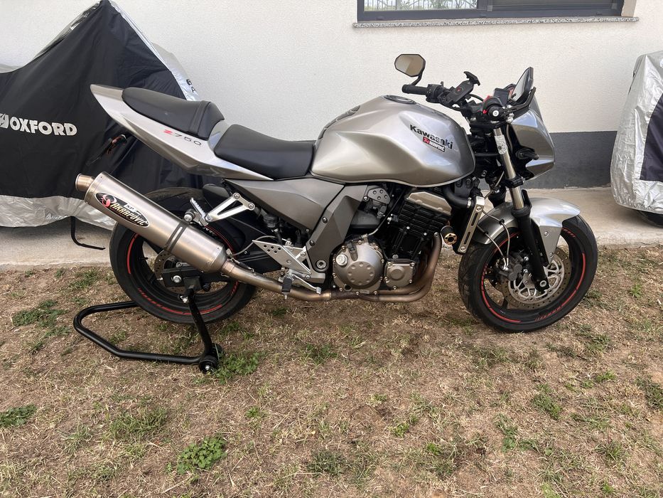 Vand kawasaki z750 Oradea • OLX.ro
