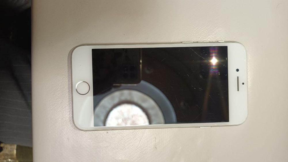 Iphone 8 64gb xotira