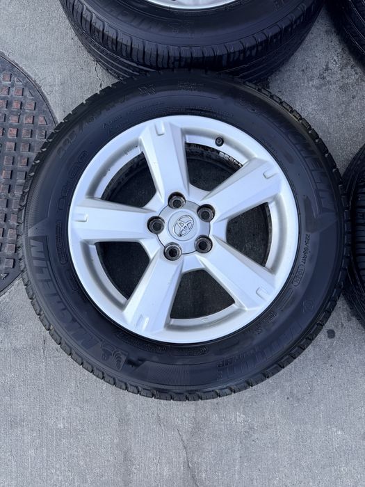 Оригинални джанти Toyota Rav4 17 цола 5x114,3