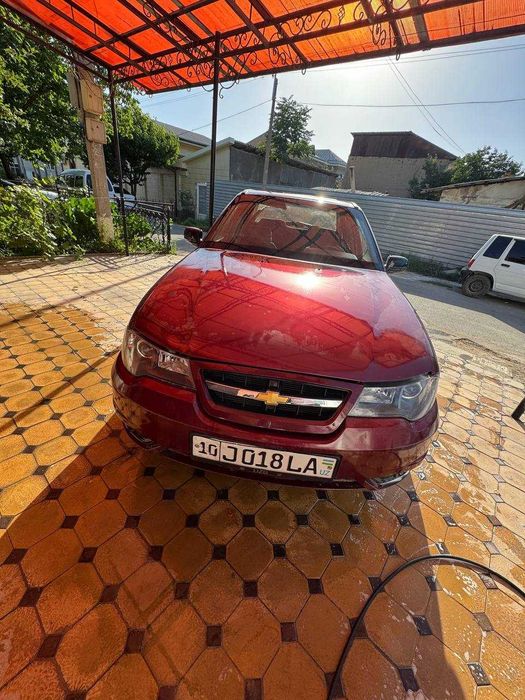 Daewoo Racer sotiladi.