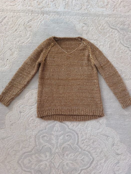 Pulover cu sclipici mărime s