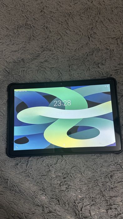 Продам планшет Umiio