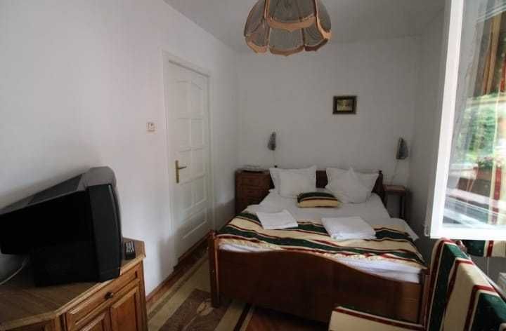 De vânzare apartament de 4 camere cu 4 băi în stațiunea Sovata Băi