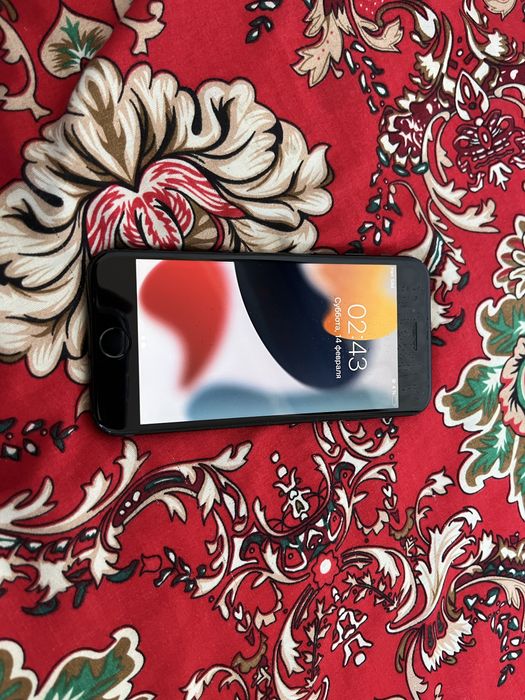 Айфон 7 128гб в хорошем состояние