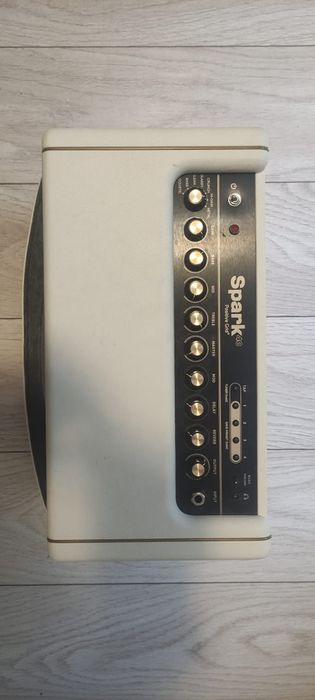 Amplificator spark 40
