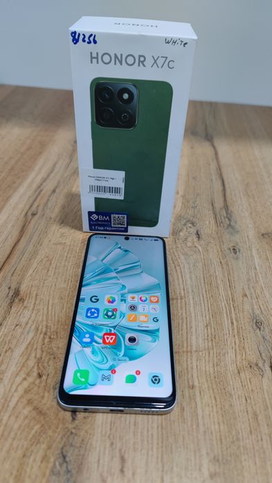 Tez va arzon narxlarda sotiladi telefon HONOR X7c 8/256 Holati yaxshi