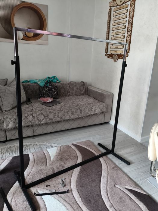 Стойка для вещей