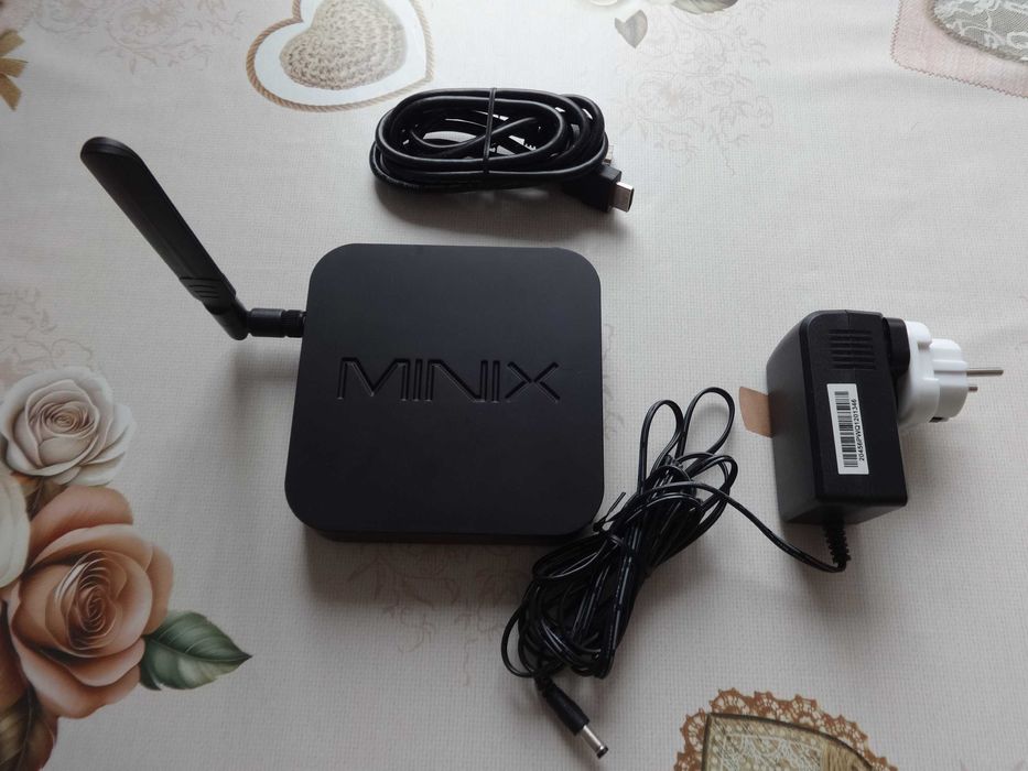 Мултимедиен мини компютър Minix NEO Z83-4 Pro Mini PC – Intel Atom X5-Z8350 / 4GB RAM / 32GB eMMC/ HDMI с Windows 10 Pro