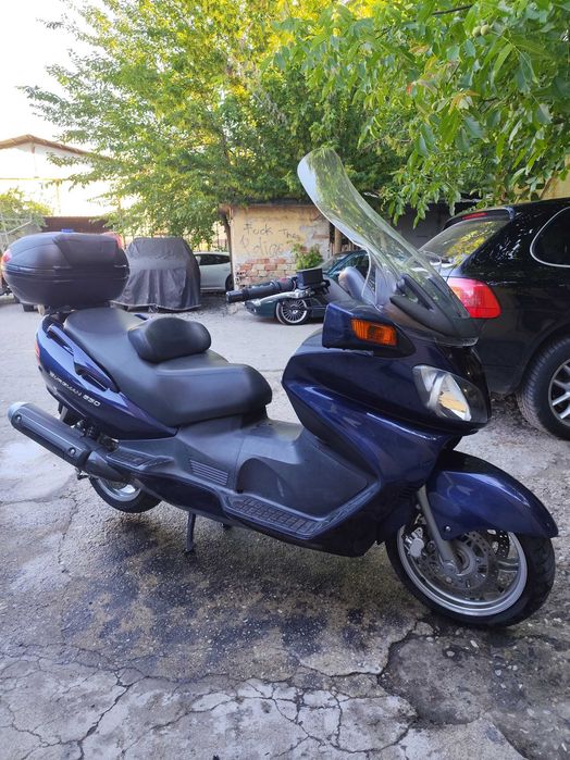 Мотор suzuki burgman Сузуки бъргман 650