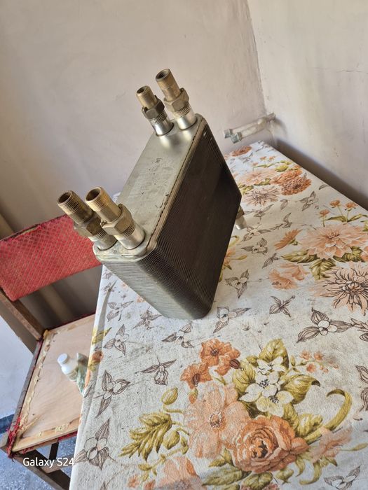 Пластинчат топлообменник/вода-вода/