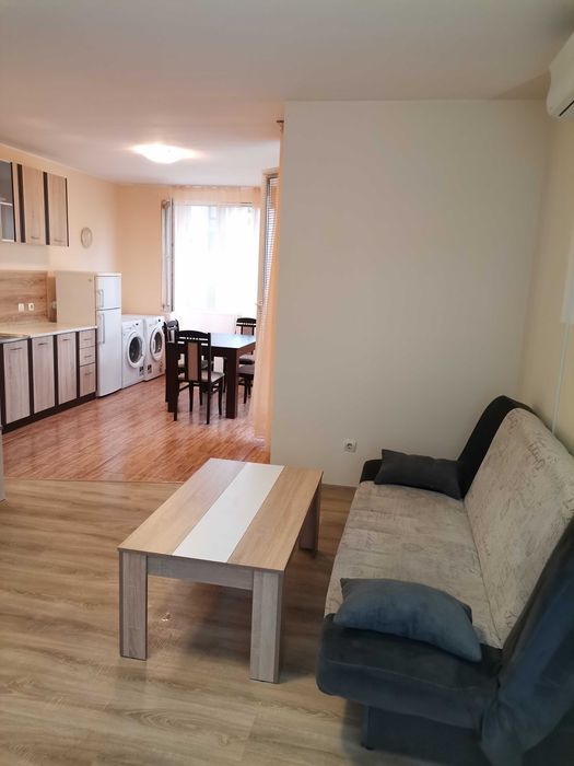 Дава се под наем Тристаен апартамент в София, Студентски град - 107 кв.м за 586.5 € - Снимка #2