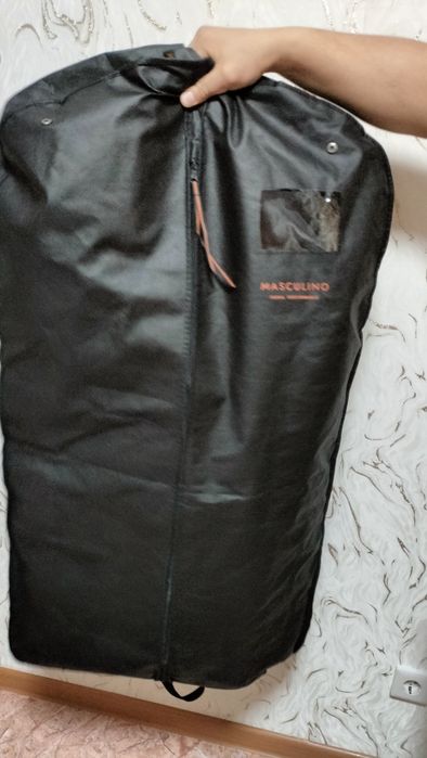 Продам куртку Masculino