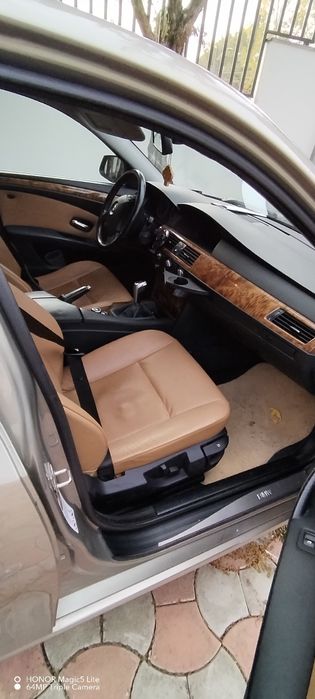 BMW Seria 5 2010 — imagine 3