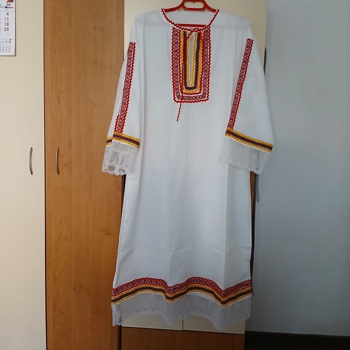 Народни носии, кърпи и престилки