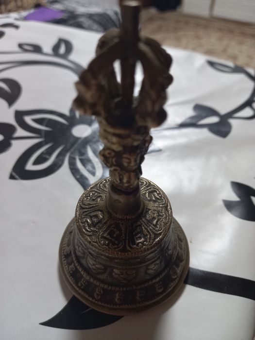 Антиквариат  Колокольчик