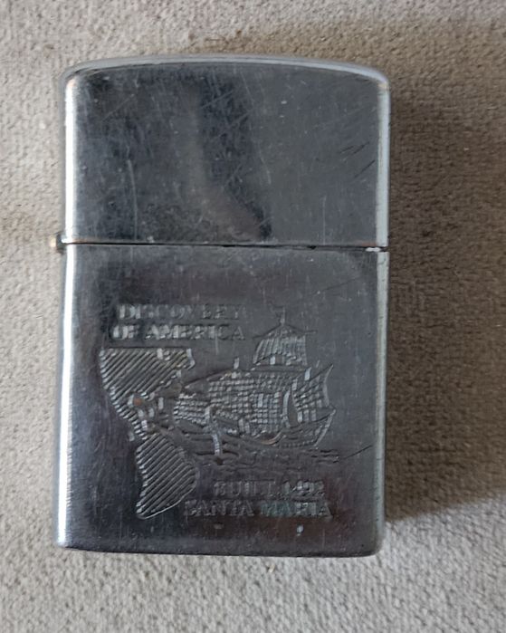 Продаётся зажигалка бензиновая